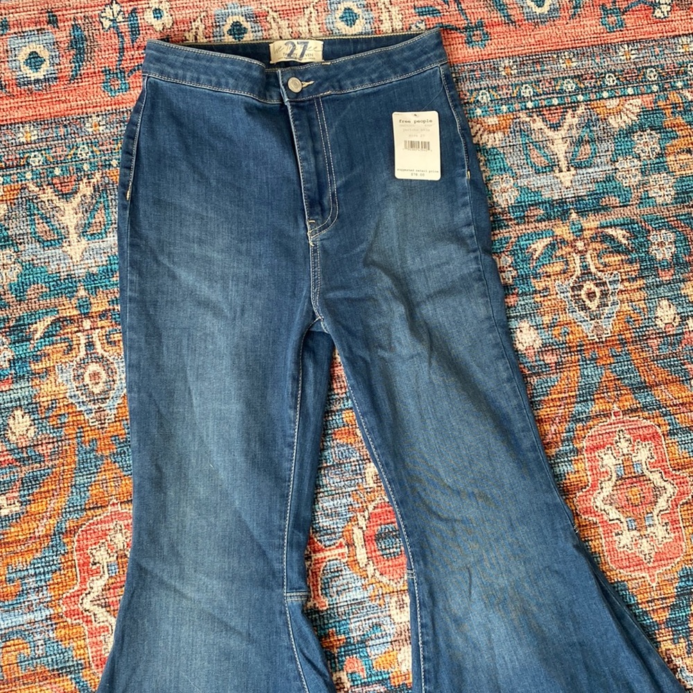 Free people size 27 wide leg flare jeans